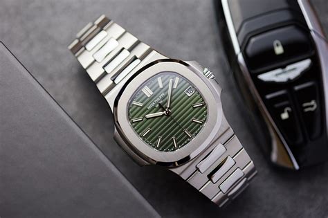 patek philippe nautilus 5711 1a.